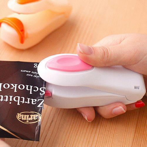 50％OFF🎉Buy 1 Get 1 Free  >> Mini Portable Heat Sealer