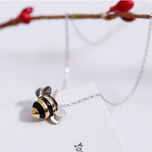 bee necklace