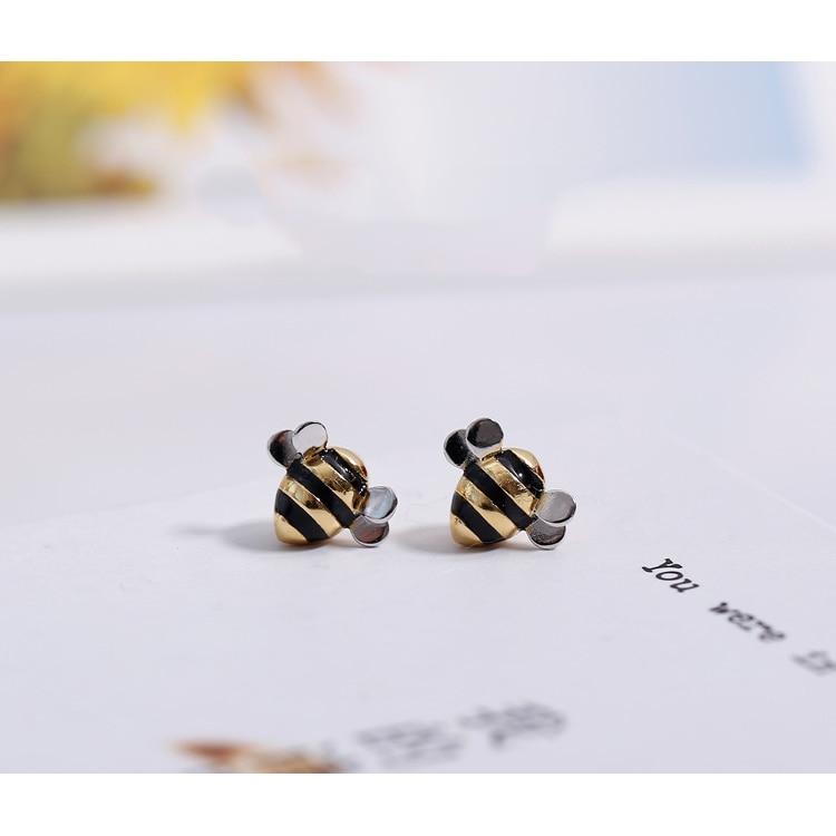 LIMITED EDITION STERLING SILVER BEE NECKLACE